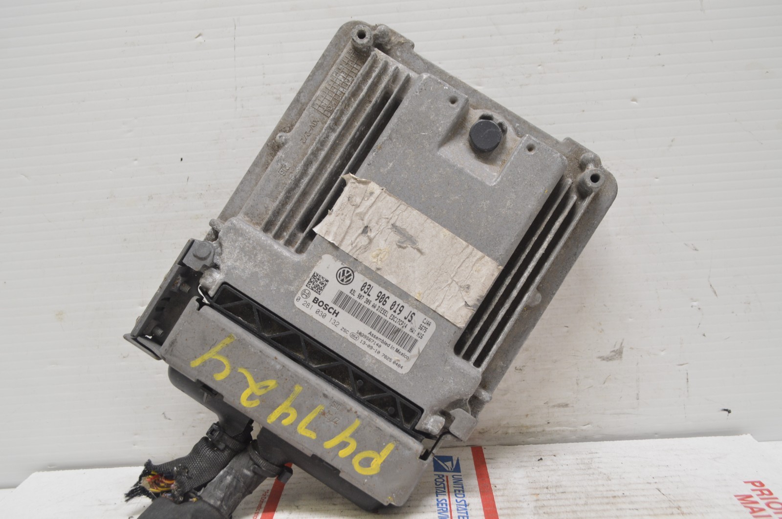 2012-2014 Volkswagen Golf 03L906019JS Engine Control Module Unit Ecm E76 013 2012-2014 Volkswagen Golf 03L906019JS Engine Control Module Unit Ecm E76 013