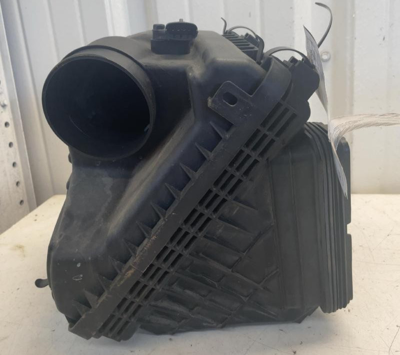 2012-2017 Hyundai Azera 3.3L Air Intake Cleaner Filter Box Used Oem 12-17