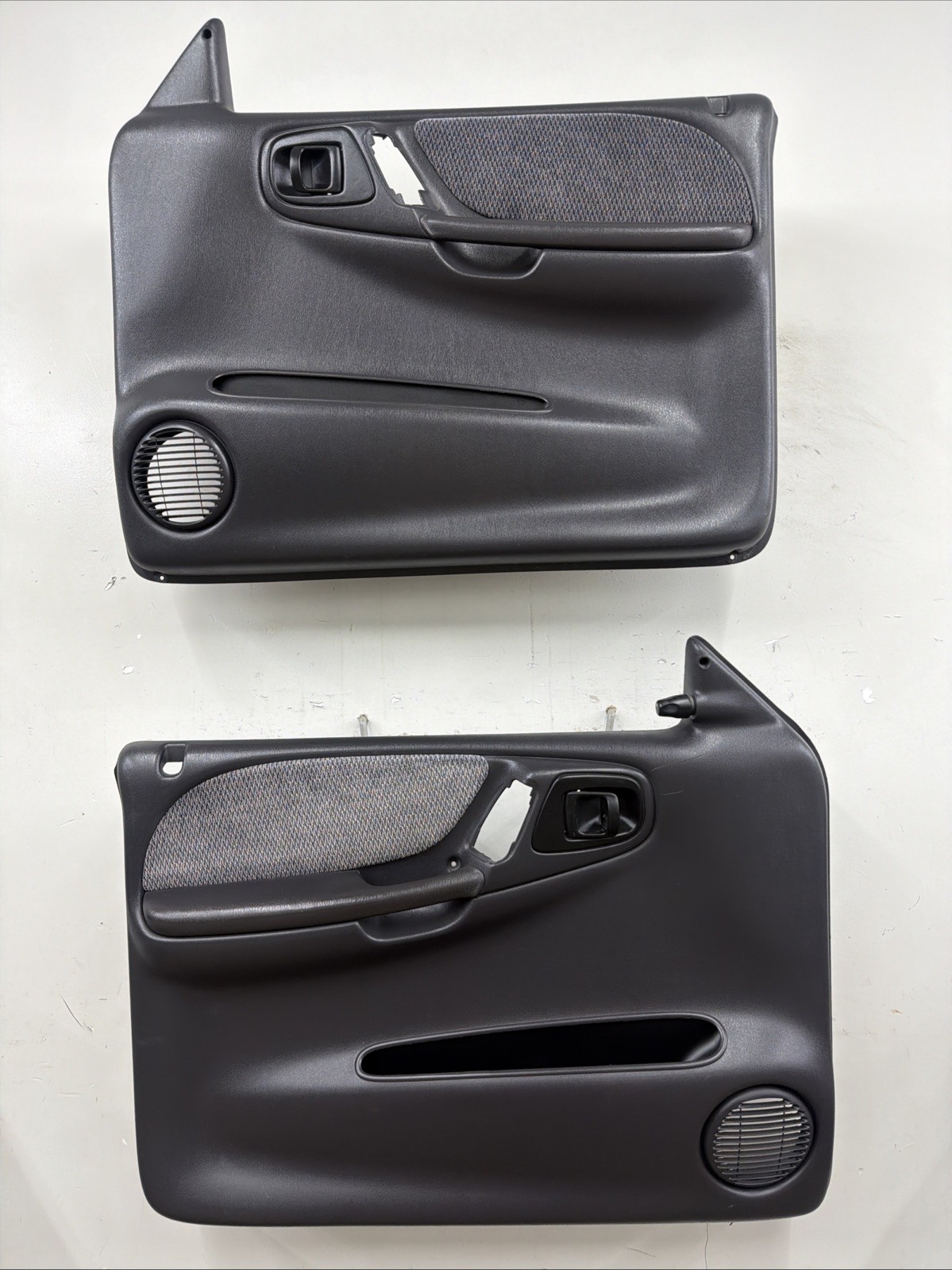 1997-2000 Dodge Dakota Power Front Driver & Passenger Side Door Panels OEM Agate