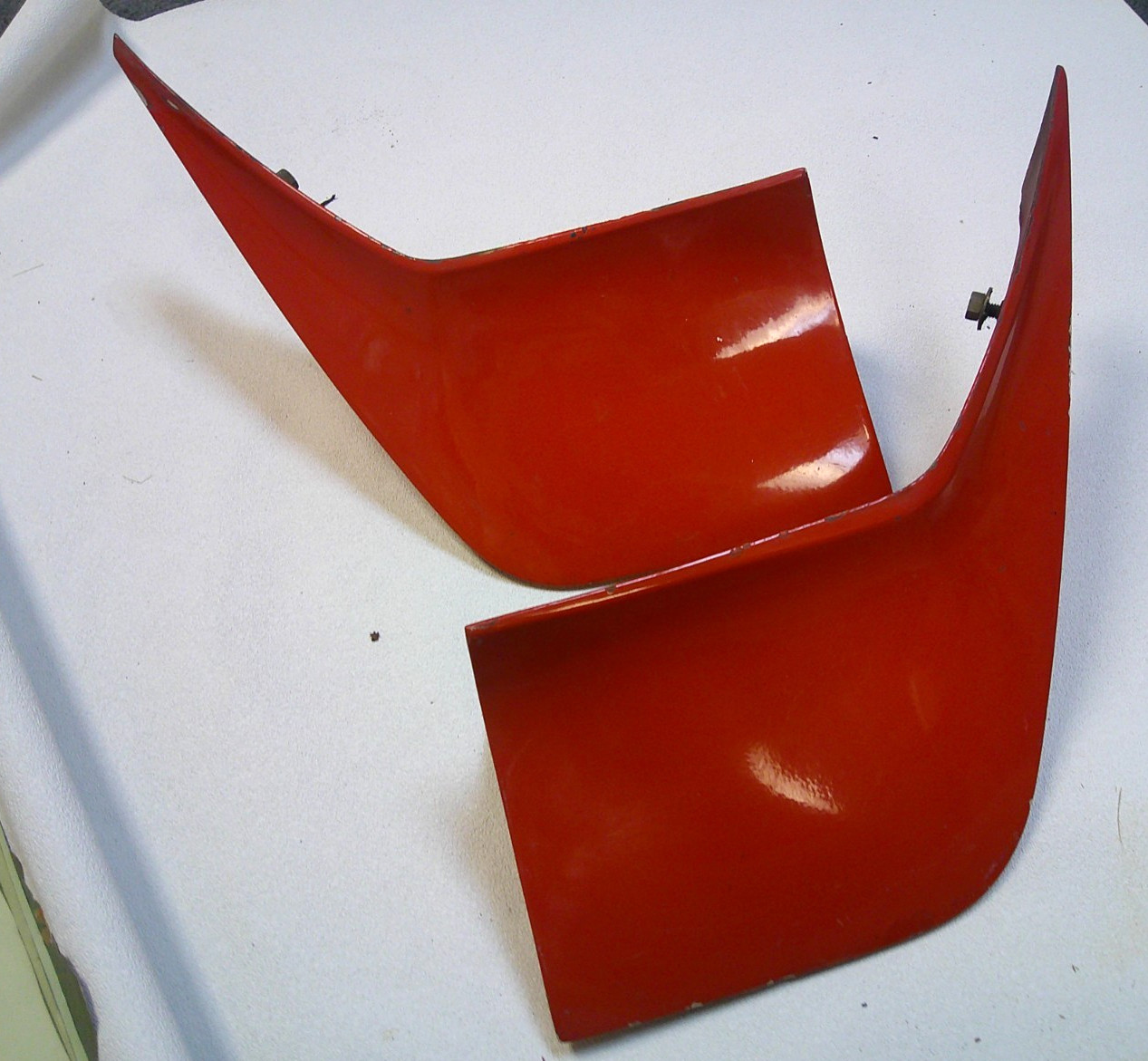 Clean used 1974 - 1981 Chevy Camaro Z28 spoiler end cap corners Clean used 1974 - 1981 Chevy Camaro Z28 spoiler end cap corners