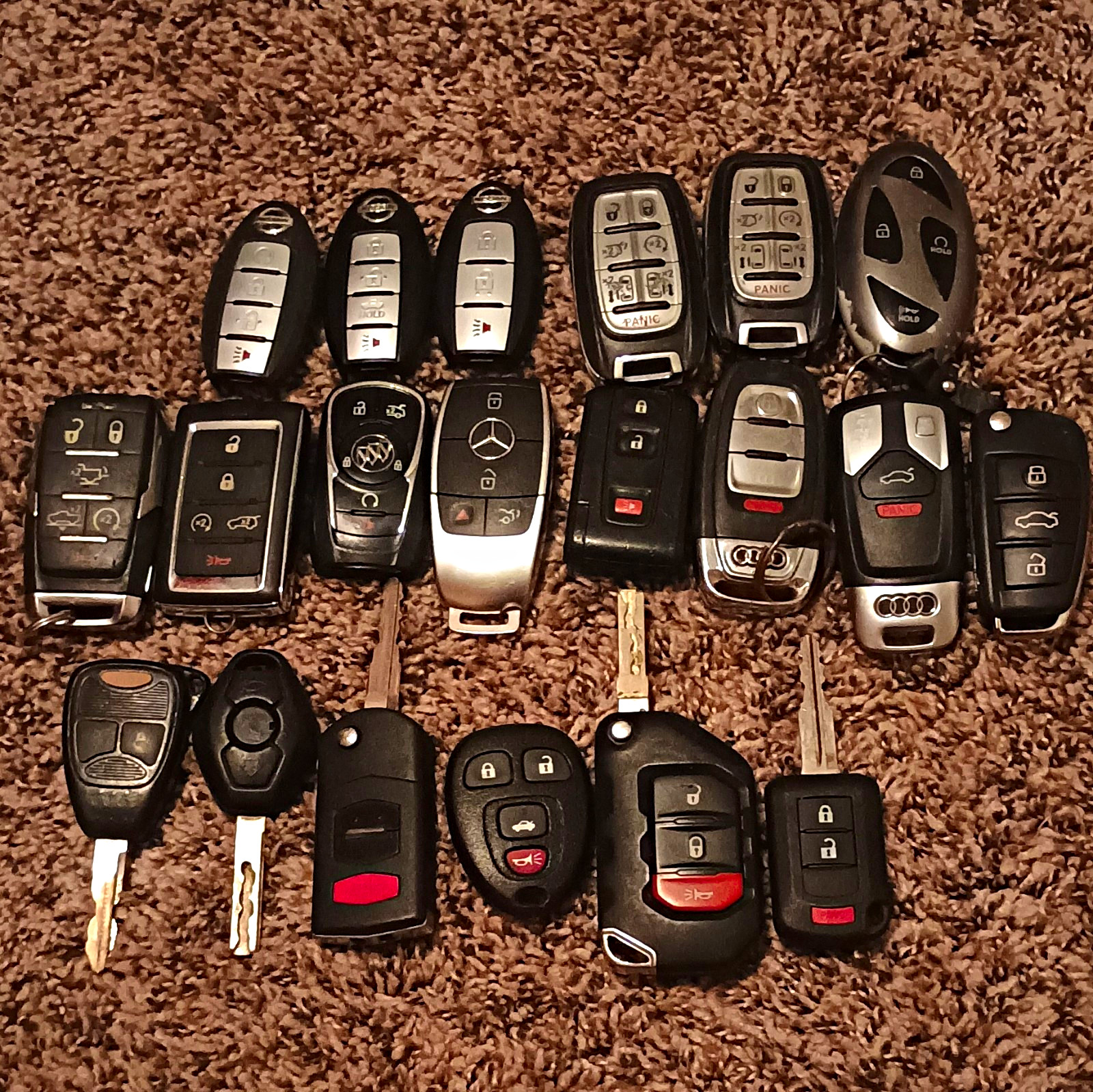 Key Fob Remote Lot of 20 Nissan Kia Audi And More Lot Used Oem MIX Key Fob Remote Lot of 20 Nissan Kia Audi And More Lot Used Oem MIX