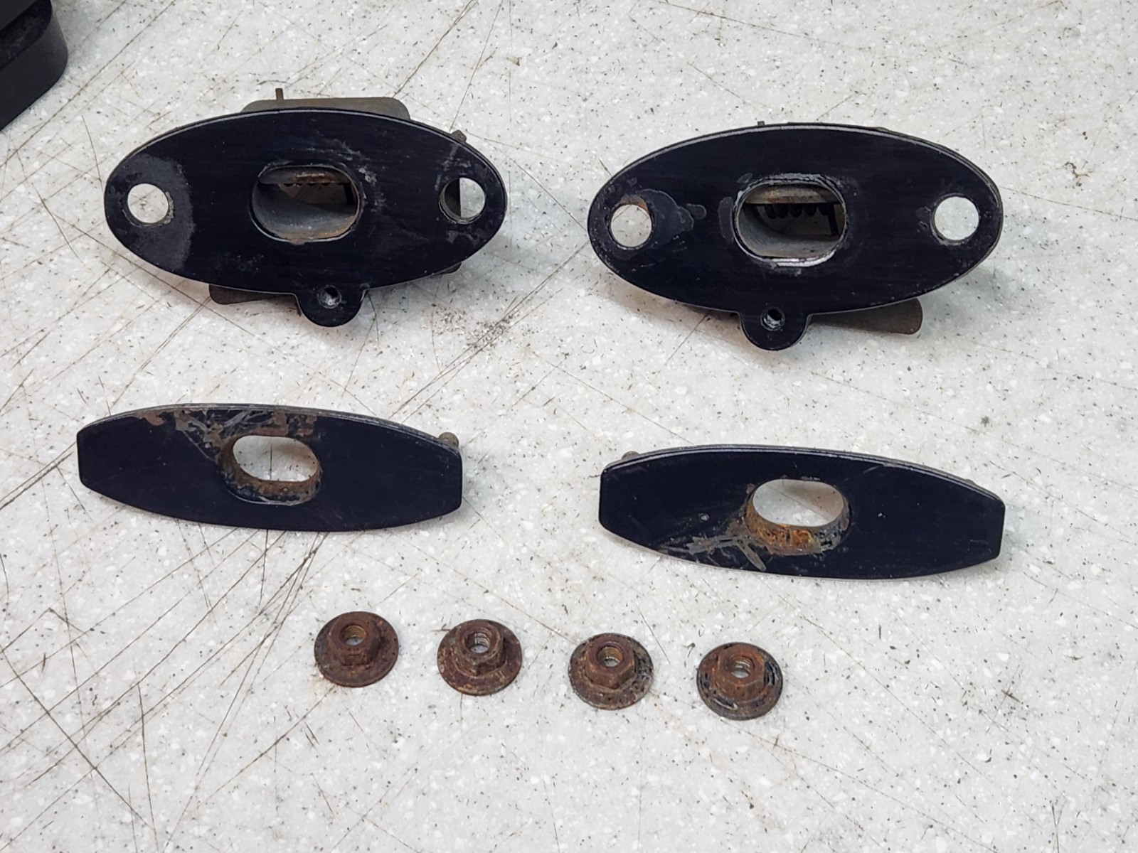 87 Corvette Pair CONVERTIBLE DECK TONNEAU TOP RELEASE LATCHES 86 96 GM 10107833