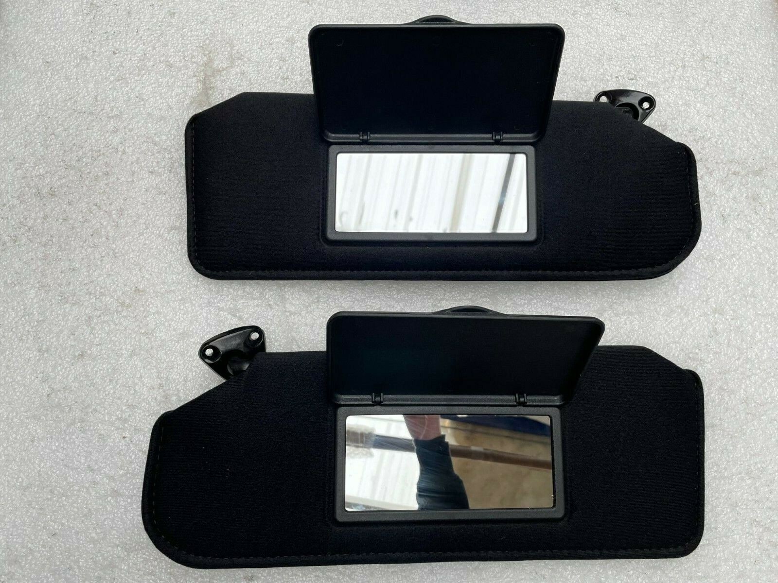 1993-02 FIREBIRD CAMARO EBONY/BLACK SUN VISOR PAIR MIRROR SHADEd SUNVisors