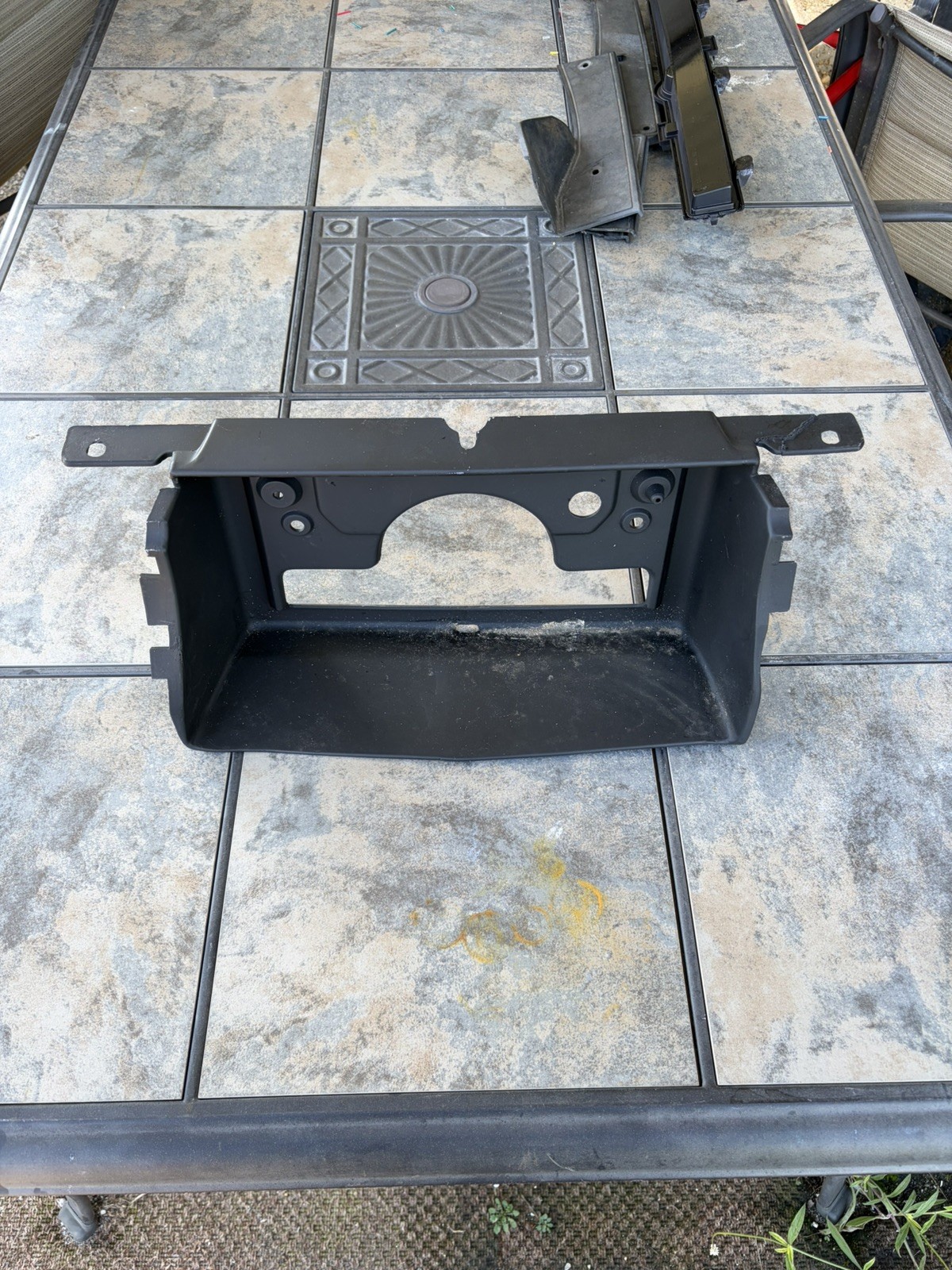 1993-1996 CADILLAC FLEETWOOD BROUGHAM REAR GAS DOOR LICENSE PLATE FILLER POCKET 1993-1996 CADILLAC FLEETWOOD BROUGHAM REAR GAS DOOR LICENSE PLATE FILLER POCKET