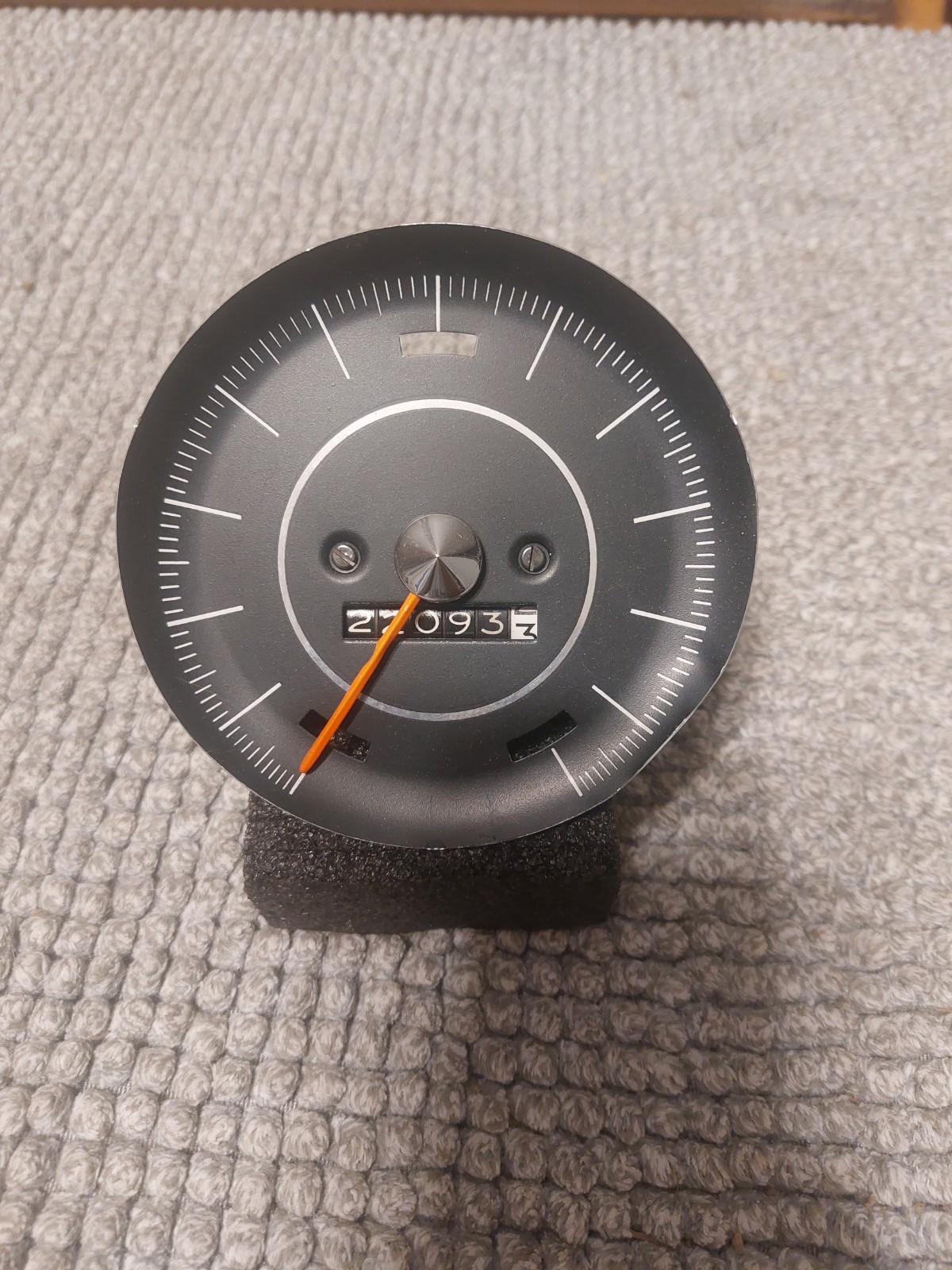 1966 1967 Oldsmobile Cutlass Supreme 442 F85 Factory Speedometer GM 1966 1967 Oldsmobile Cutlass Supreme 442 F85 Factory Speedometer GM
