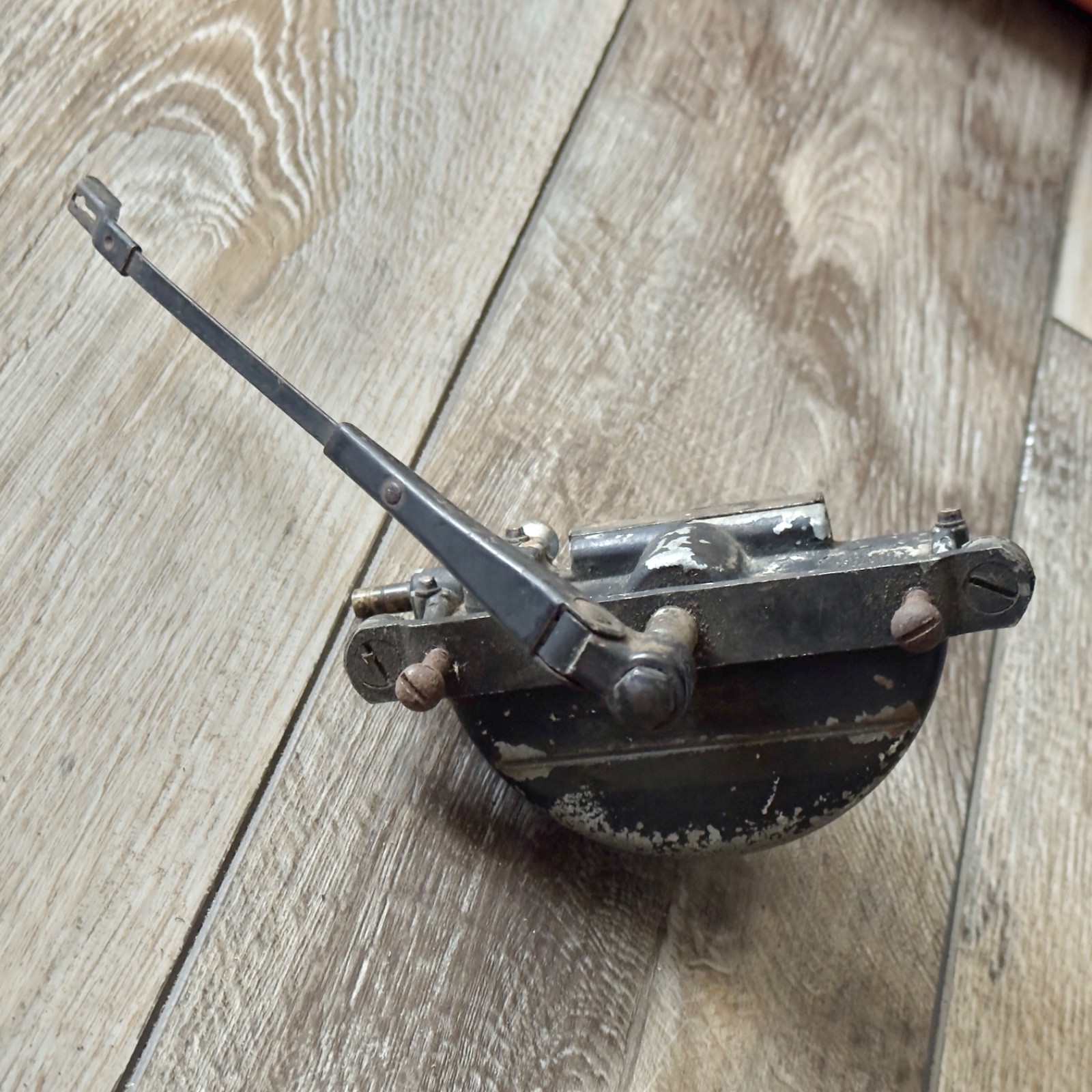 Vintage Trico Windshield Wiper Motor Vacuum With Arm For Parts Read
