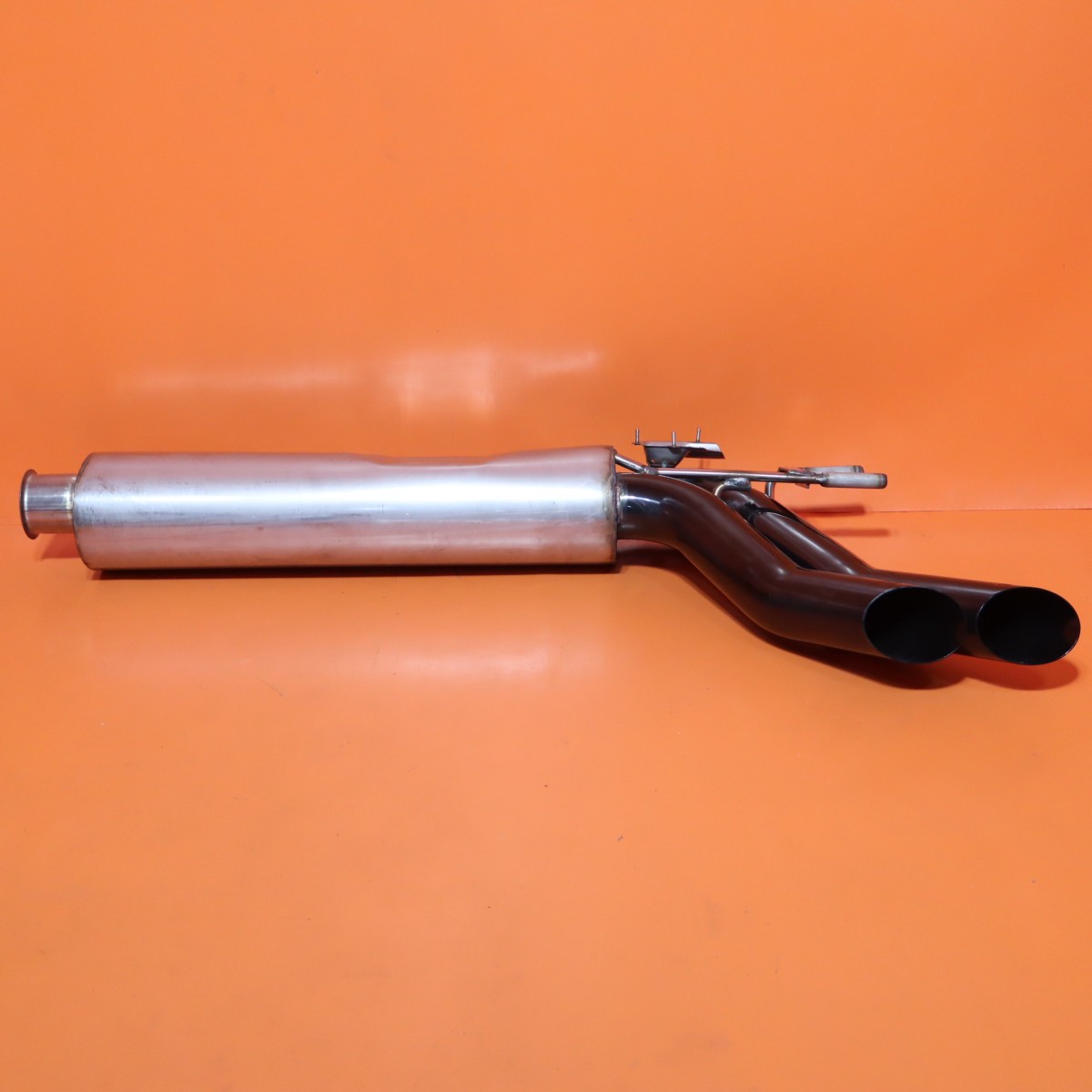 MERCEDES BENZ G63 BRABUS MUFFLER LEFT DRIVER REAR 2019 2020 2021 2022 2023 2024
