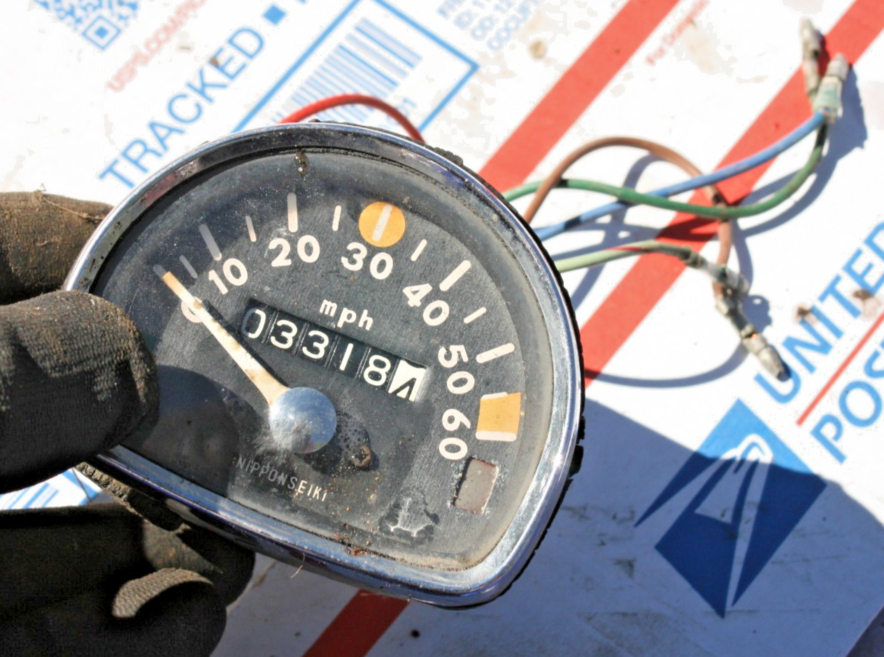 1966-68 HONDA CT 90 OEM SPEEDOMETER VIN # CT90-143624 (SEE BELOW) 1966-68 HONDA CT 90 OEM SPEEDOMETER VIN # CT90-143624 (SEE BELOW)