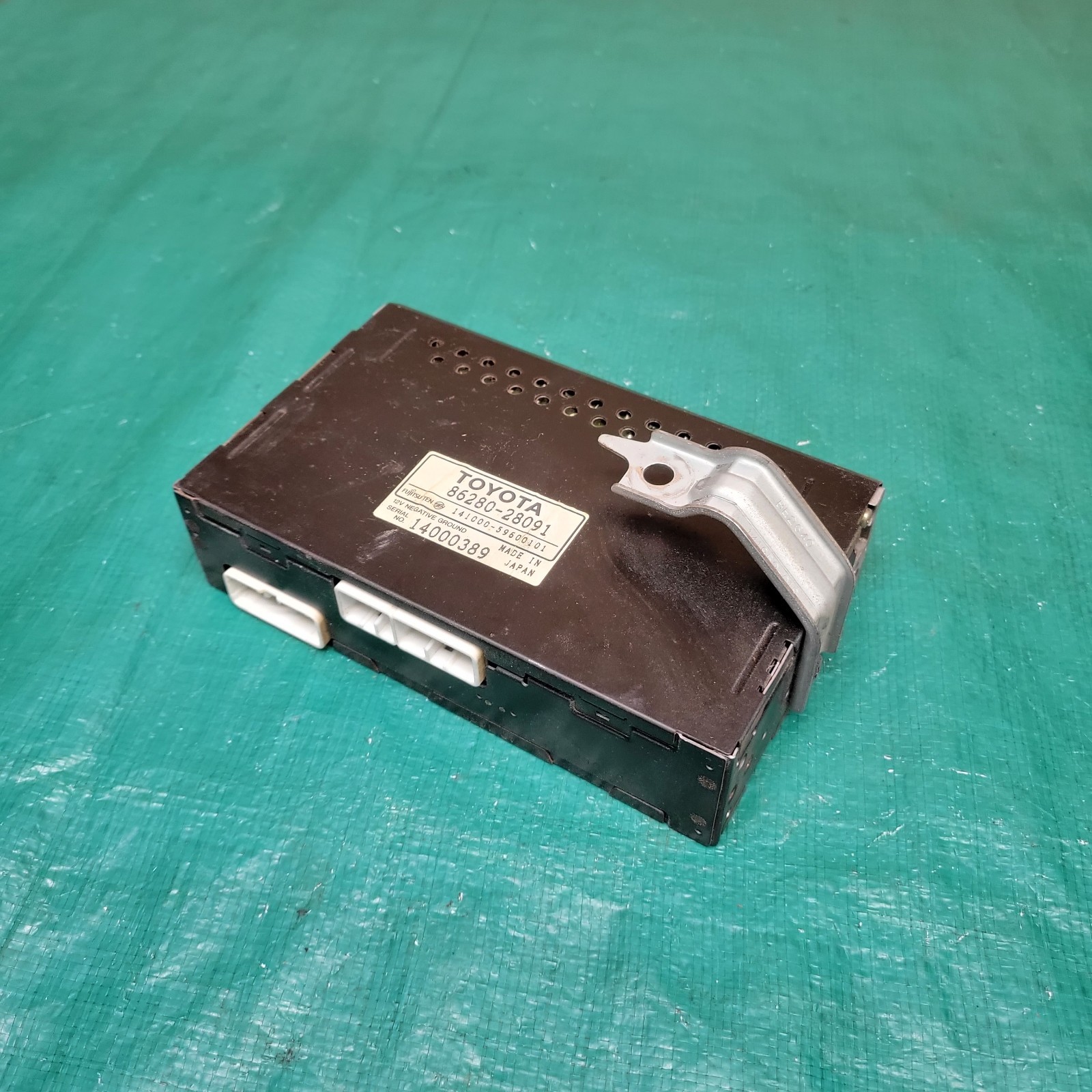 1994-1997 Toyota Previa AMP Audio Radio Amplifier OEM 86280-28091