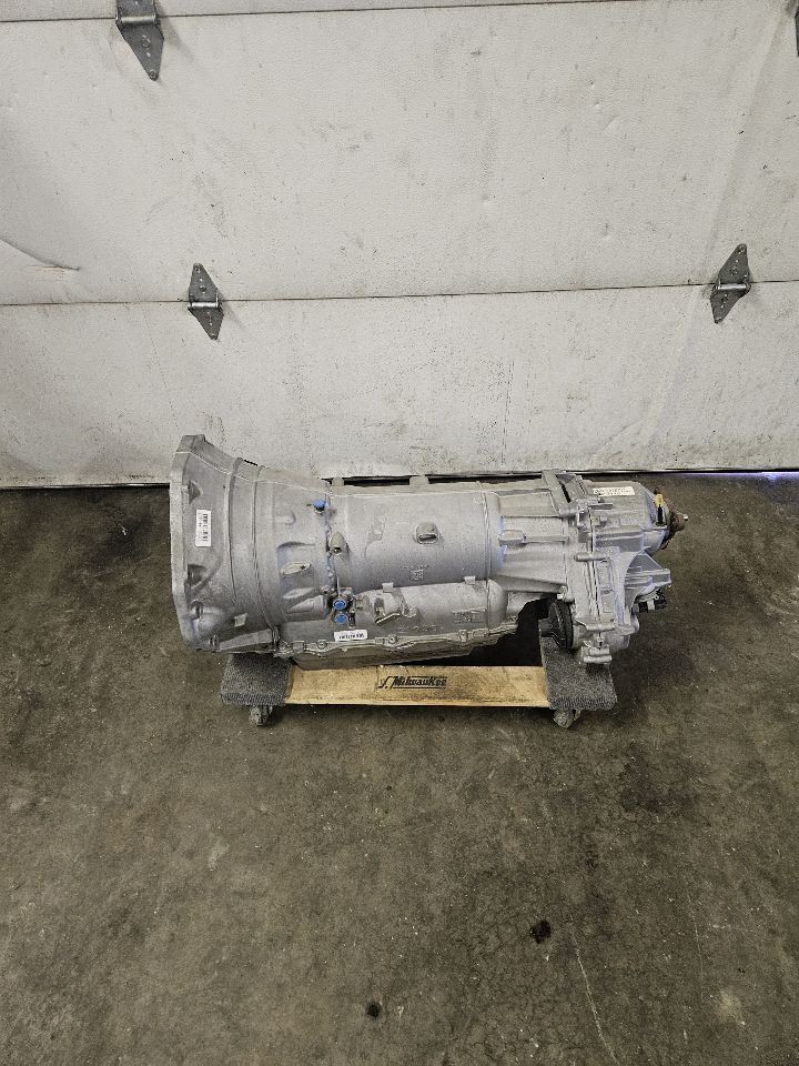 2018-2020 BMW M5 Automatic Transmission 8 Speed OEM