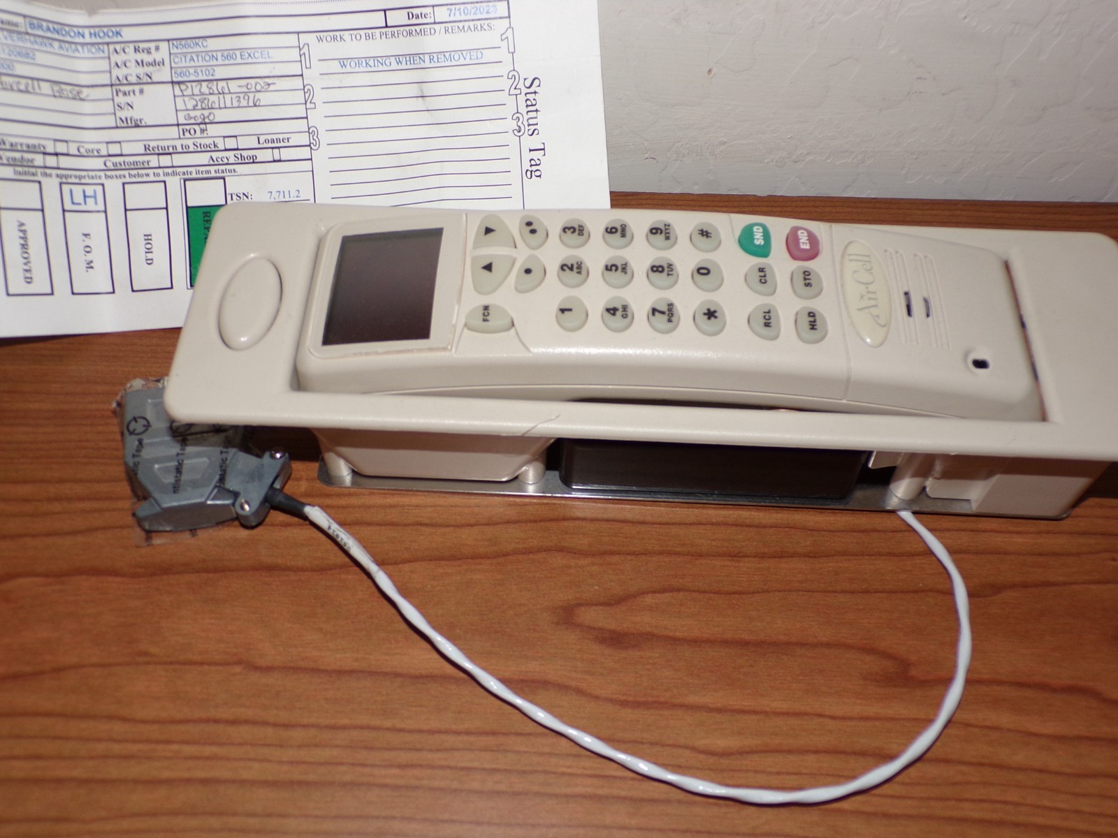 Aircell Aviation Handset P12861-002 Aircell Aviation Handset P12861-002
