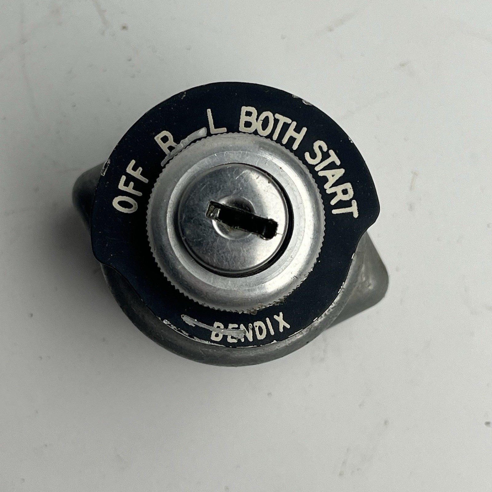 Used Vintage Bendix Aircraft Ignition Switch 10-357210-10 Push To Start - No Key Used Vintage Bendix Aircraft Ignition Switch 10-357210-10 Push To Start - No Key