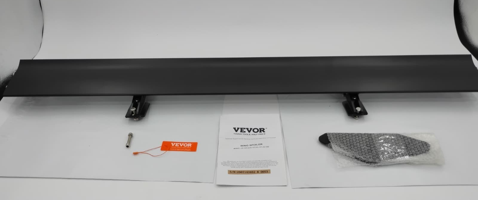 VEVOR 43.3” Universal GT Wing Car Spoiler Aluminum Single Deck Matte Black VEVOR 43.3” Universal GT Wing Car Spoiler Aluminum Single Deck Matte Black