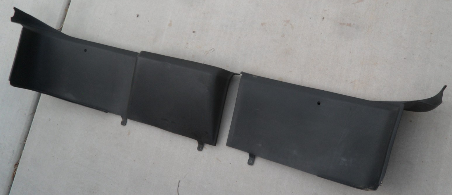 1979 - 1984 Ford Mustang Capri Black Rear Hatchback Interior Tail Light Panel 1979 - 1984 Ford Mustang Capri Black Rear Hatchback Interior Tail Light Panel