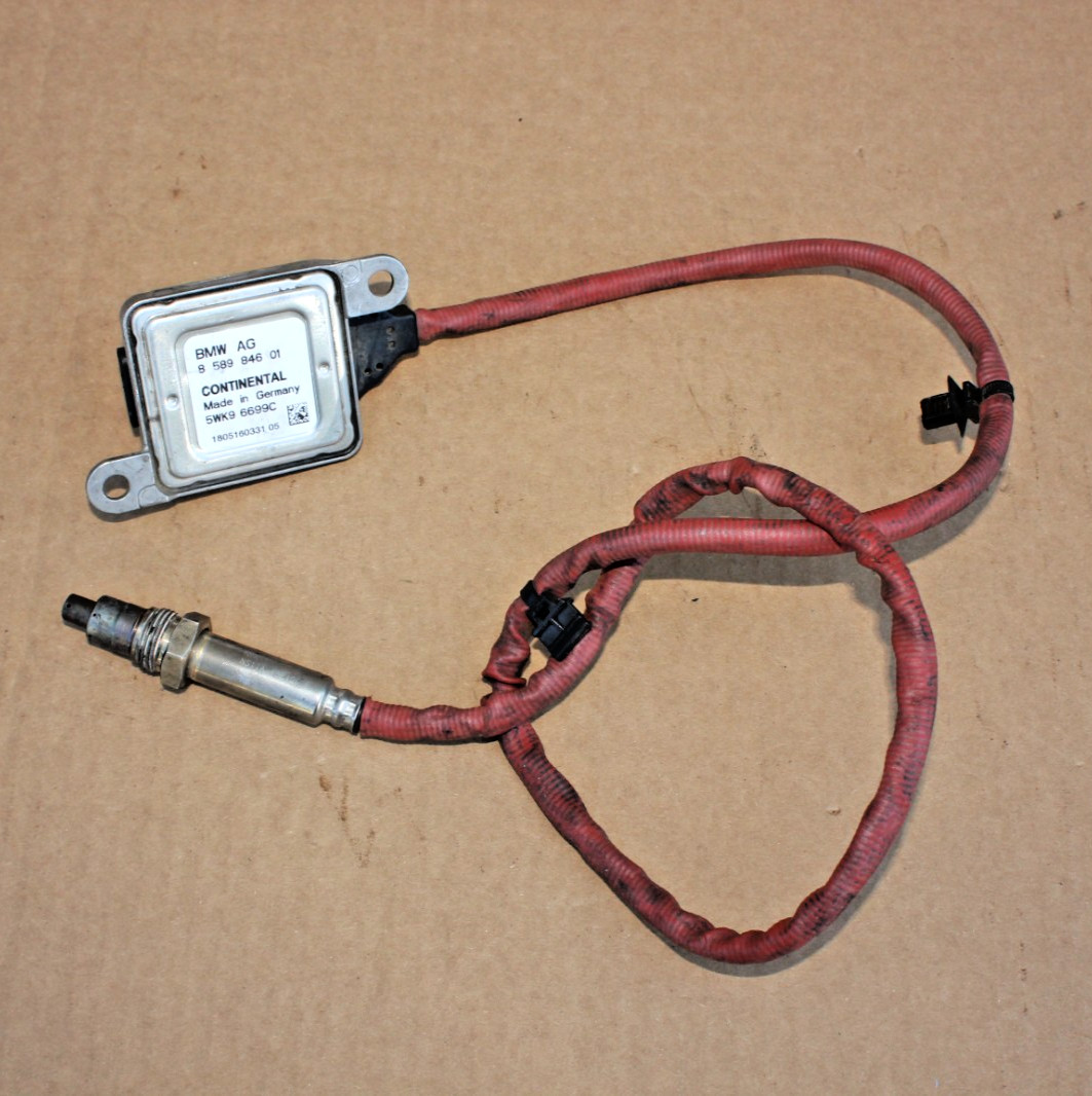 09-18 BMW F30 328d 335d 535d NOX Sensor Nitrogen Oxide Sensor 8589846 OEM