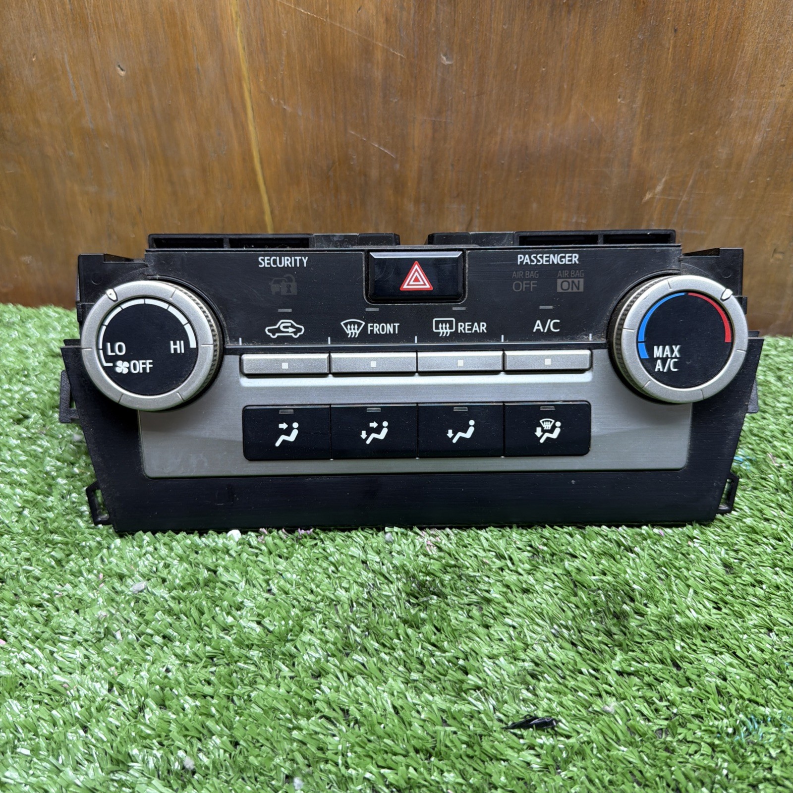 Temperature Climate AC Heater Heat Control 12-14 Toyota CAMRY 5590006350