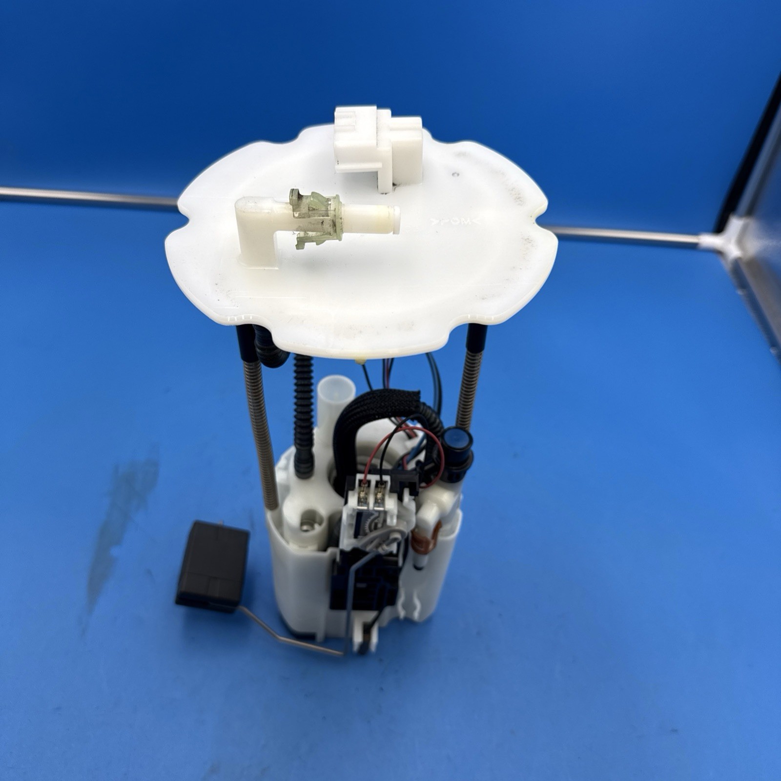 2009-2021 NISSAN 370Z FUEL PUMP ASSEMBLY 17040-1EA0B OEM 2009-2021 NISSAN 370Z FUEL PUMP ASSEMBLY 17040-1EA0B OEM