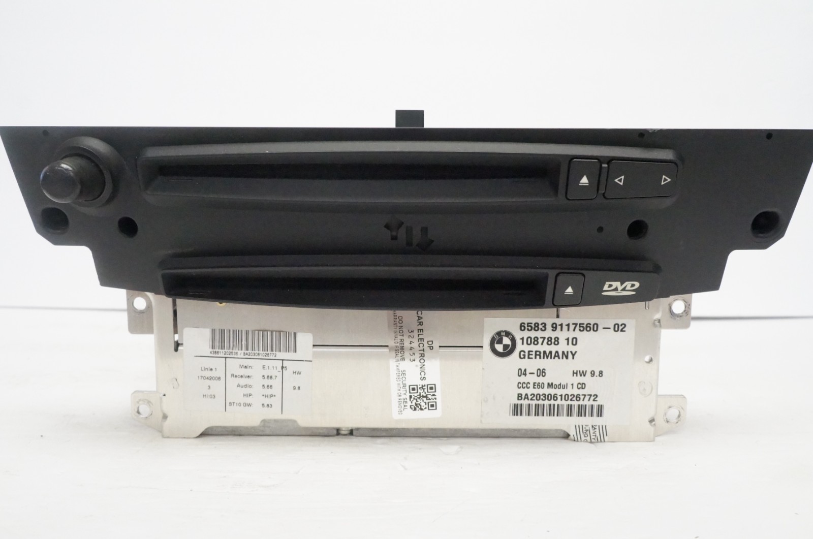 *DEFECTVE* 2007 BMW 525i Radio AM/FM/CD/DVD Receiver Navi 65839117560-02 *C2173
