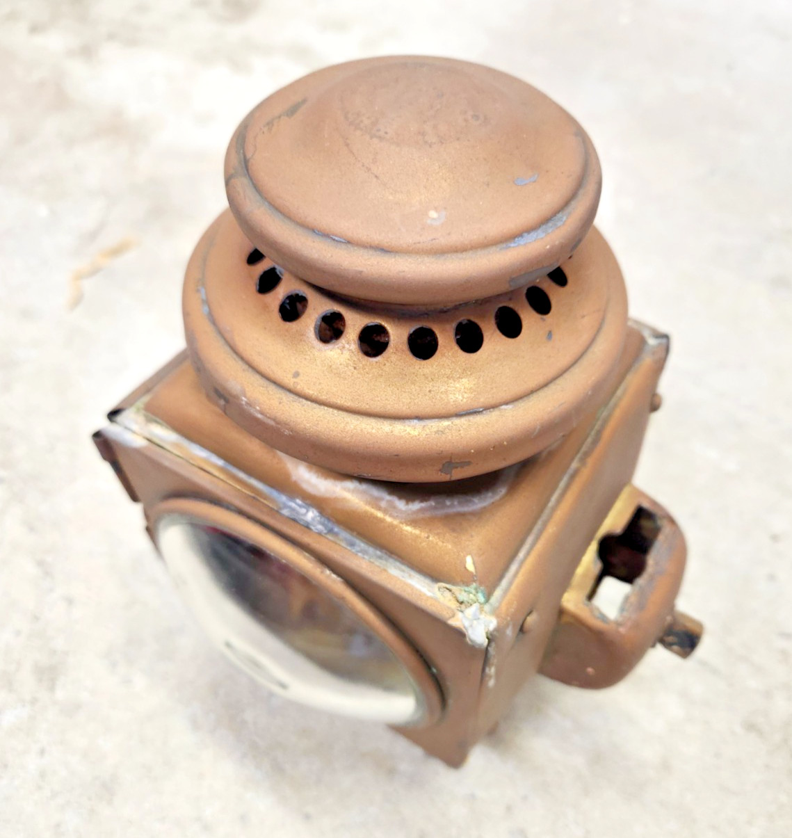 Vintage Brass Era Lantern E & J Edmund Jones Carriage Lamp Vintage Brass Era Lantern E & J Edmund Jones Carriage Lamp