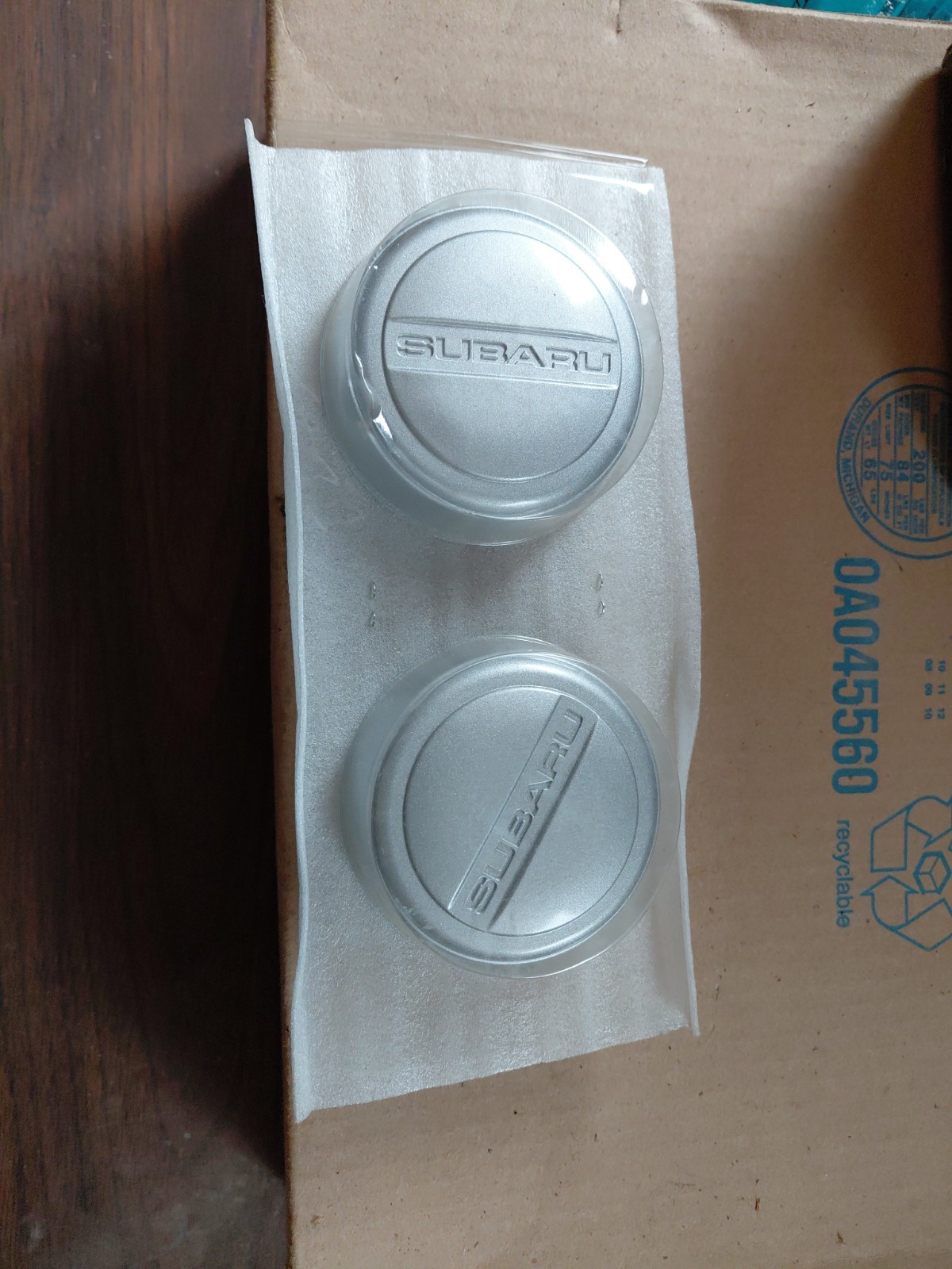 1998 - 2005 Subaru Forester Steel Wheel Center caps Set Of 4 NOS # 28811FC000 1998 - 2005 Subaru Forester Steel Wheel Center caps Set Of 4 NOS # 28811FC000