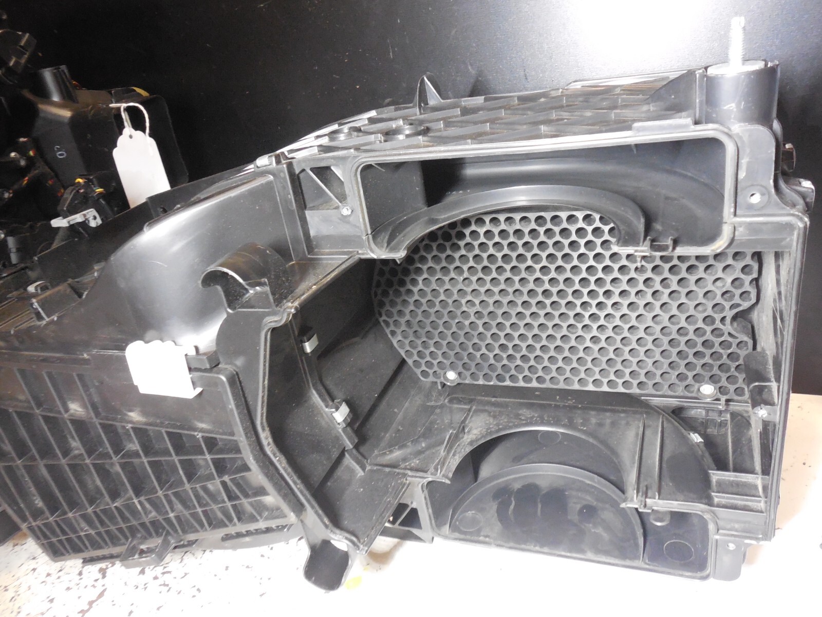 HVAC A/C Heater Core Climate Blower Box Housing 2007-13 Mercedes W221 S550 S600 HVAC A/C Heater Core Climate Blower Box Housing 2007-13 Mercedes W221 S550 S600