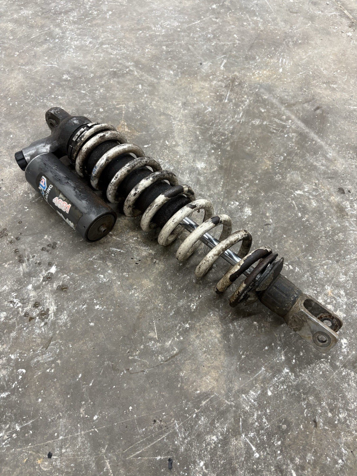 1990-1995 KTM 250 SX EXC MXC OEM Rear Shock Absorber WP White Power Shock