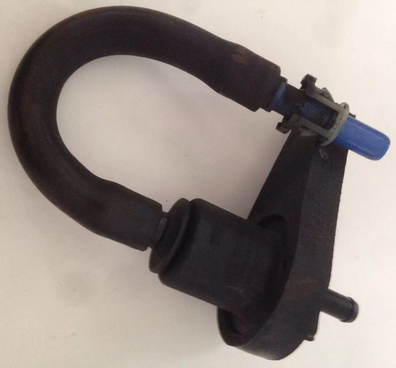 Genuine SAAB 9-5 Evap Purge Valve Solenoid 0 280 142 386 OEM 5235923 P0455 Genuine SAAB 9-5 Evap Purge Valve Solenoid 0 280 142 386 OEM 5235923 P0455