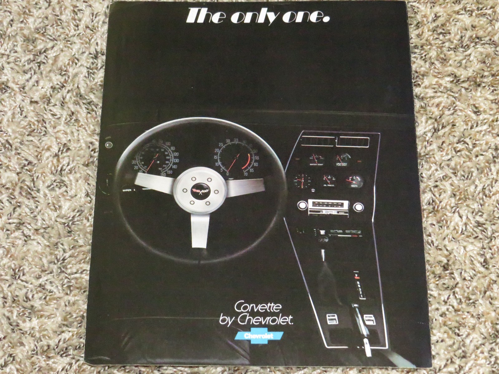 1977 Chevrolet Corvette C3 Dealer Sales-Showroom Autoshow Brochure 1977 Chevrolet Corvette C3 Dealer Sales-Showroom Autoshow Brochure