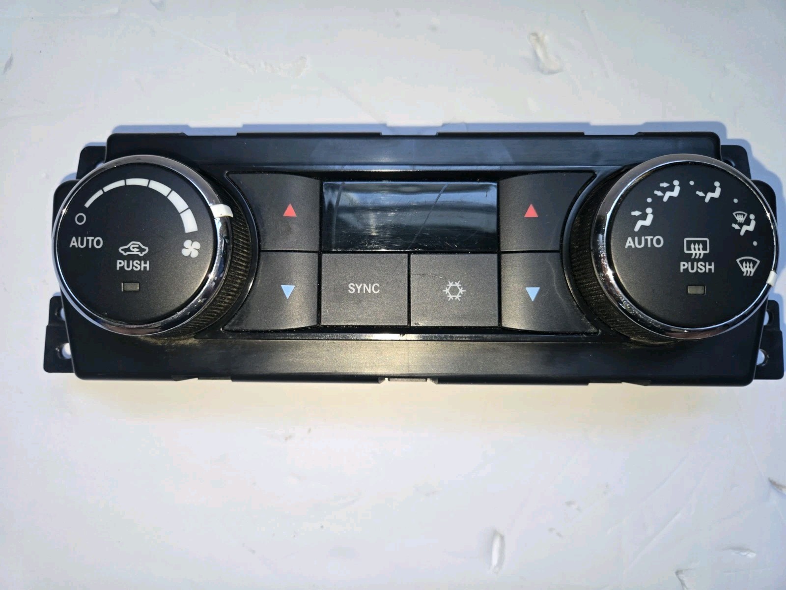 2010-2012 Dodge Ram OEM Dual Zone Automatic Temperature Control 55111291AB 2010-2012 Dodge Ram OEM Dual Zone Automatic Temperature Control 55111291AB