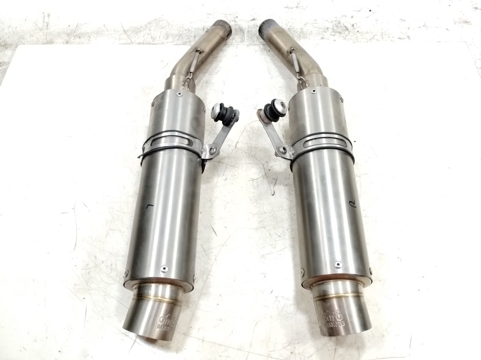 2003 Ducati Monster 1000S DANMOTO Exhaust Muffler Pipes Left Right Pair