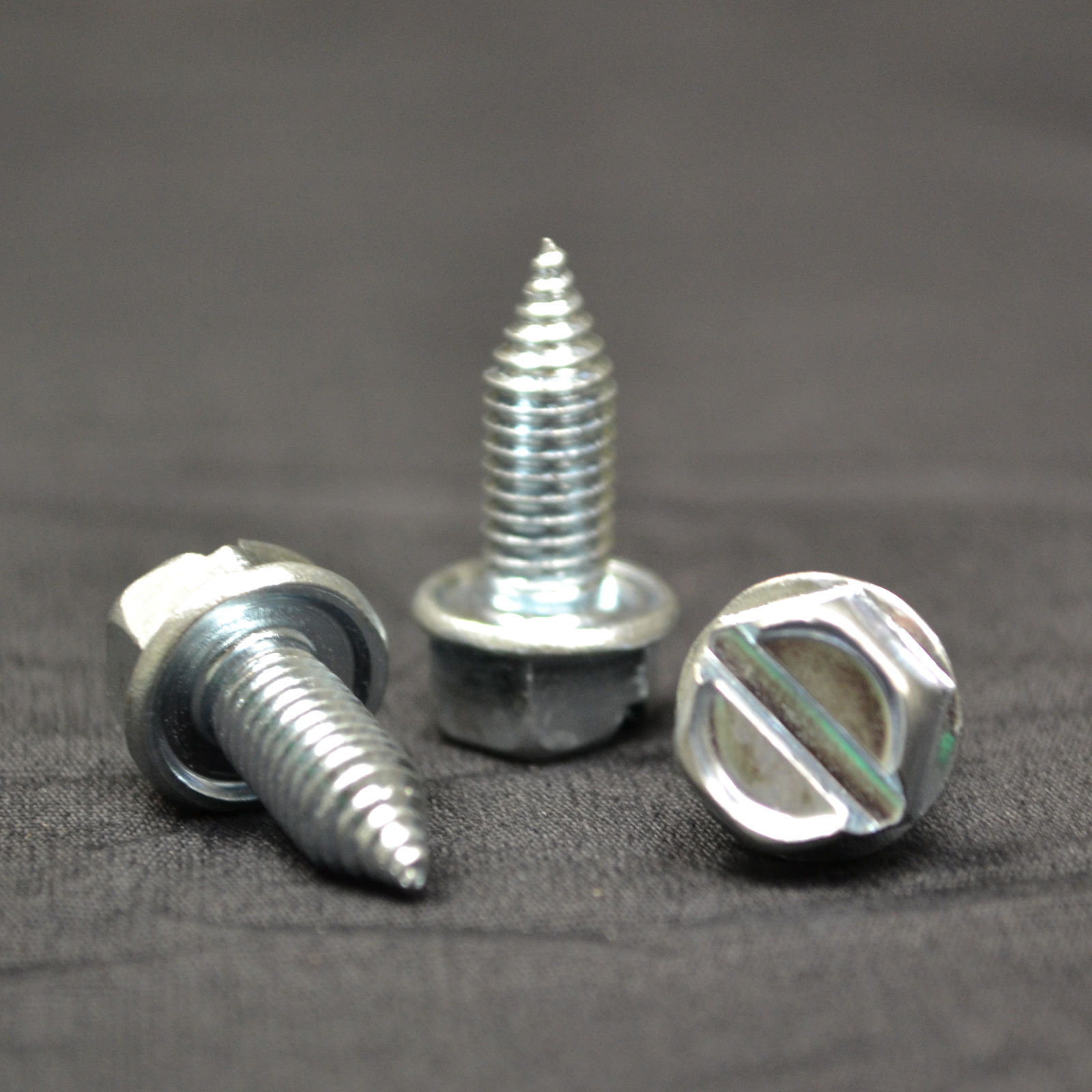 LICENSE PLATE SCREWS - HEX HEAD METRIC (1000 per BOX) ***FAST SHIPPING LICENSE PLATE SCREWS - HEX HEAD METRIC (1000 per BOX) ***FAST SHIPPING