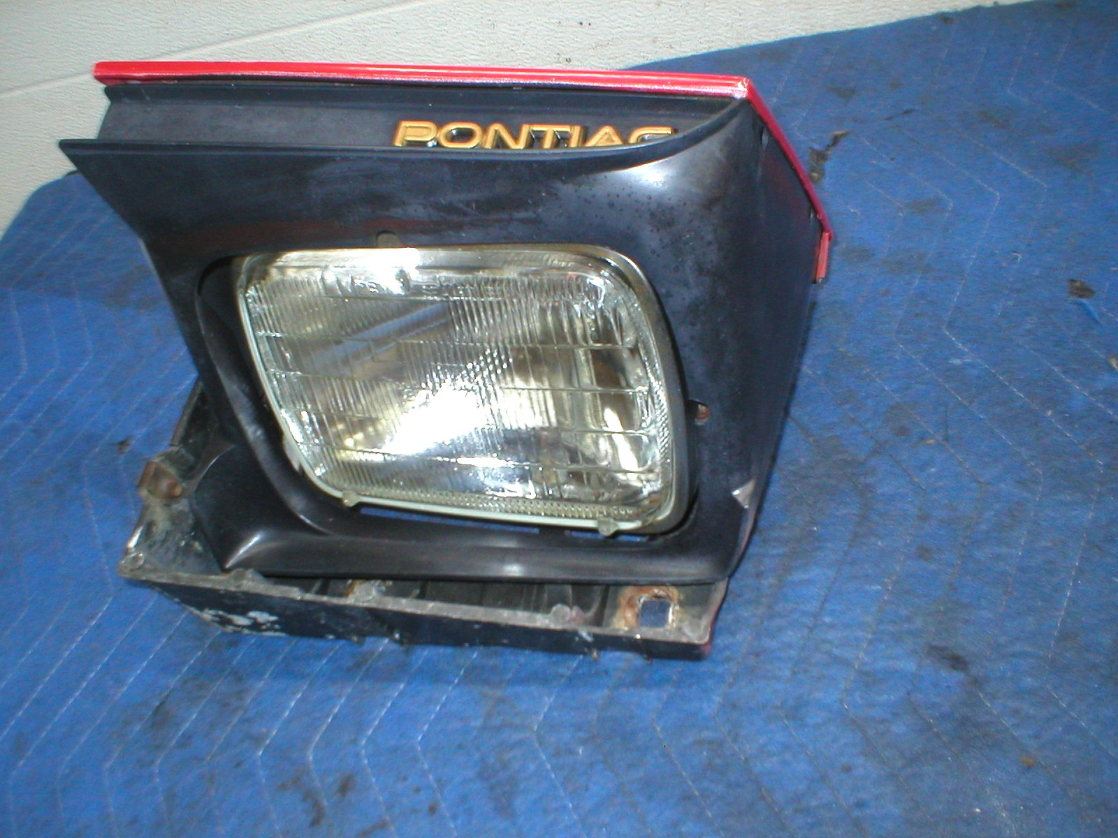 1985-90 FIREBIRD TRANS AM GTA POWER HEADLIGHT + MOTOR POPUP ASSY. LEFT DRIVER GM 1985-90 FIREBIRD TRANS AM GTA POWER HEADLIGHT + MOTOR POPUP ASSY. LEFT DRIVER GM