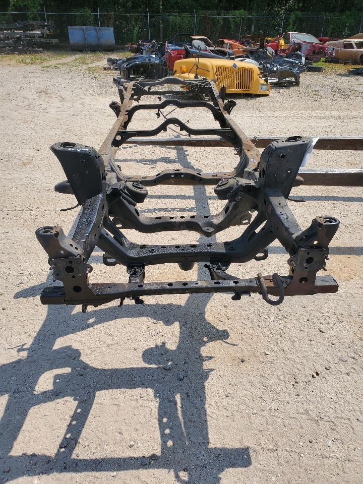 05 06 07 08 09 Toyota Tacoma PreRunner Bare Frame Rust Free 2WD DoubleCab 6\' Box