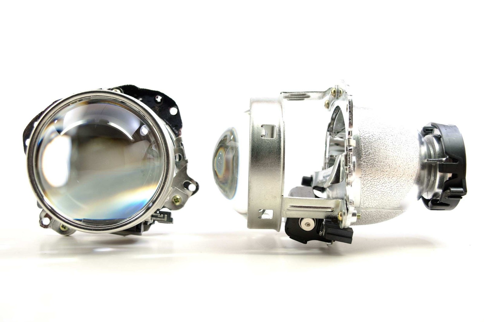 Morimoto Bi-Xenon: EvoX-R 2.0 (LHD) (Single Projector) Morimoto Bi-Xenon: EvoX-R 2.0 (LHD) (Single Projector)