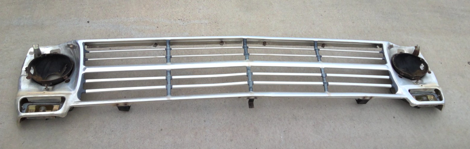 1967-69 Ford Truck Grille in very good condition - Stamped Aluminum OEM 1967-69 Ford Truck Grille in very good condition - Stamped Aluminum OEM