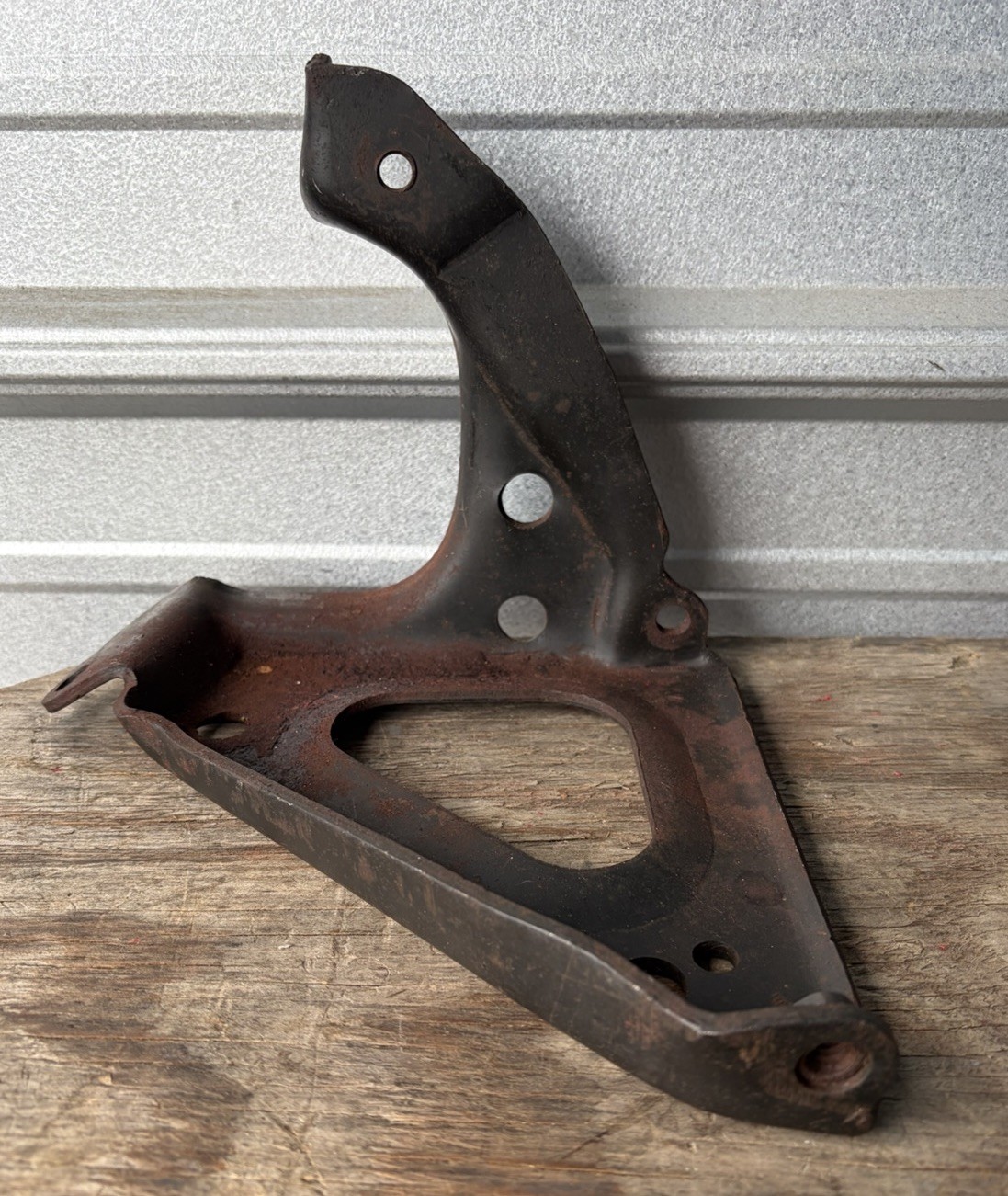 1973-‘77 Oldsmobile A/C Bracket 1973-‘77 Oldsmobile A/C Bracket