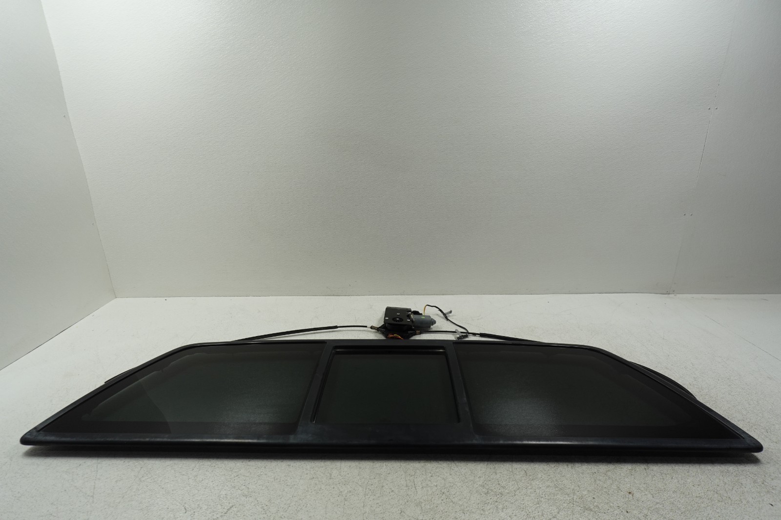 2005-2010 OEM Ford F150 Rear Power Sliding Window Rear Slider Glass |W8502