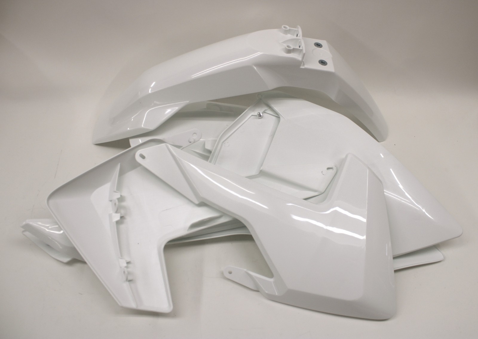 Acerbis Replica Plastic Kit White - 2462610002 (HUSQVARNA 2016-2018 FC 250)