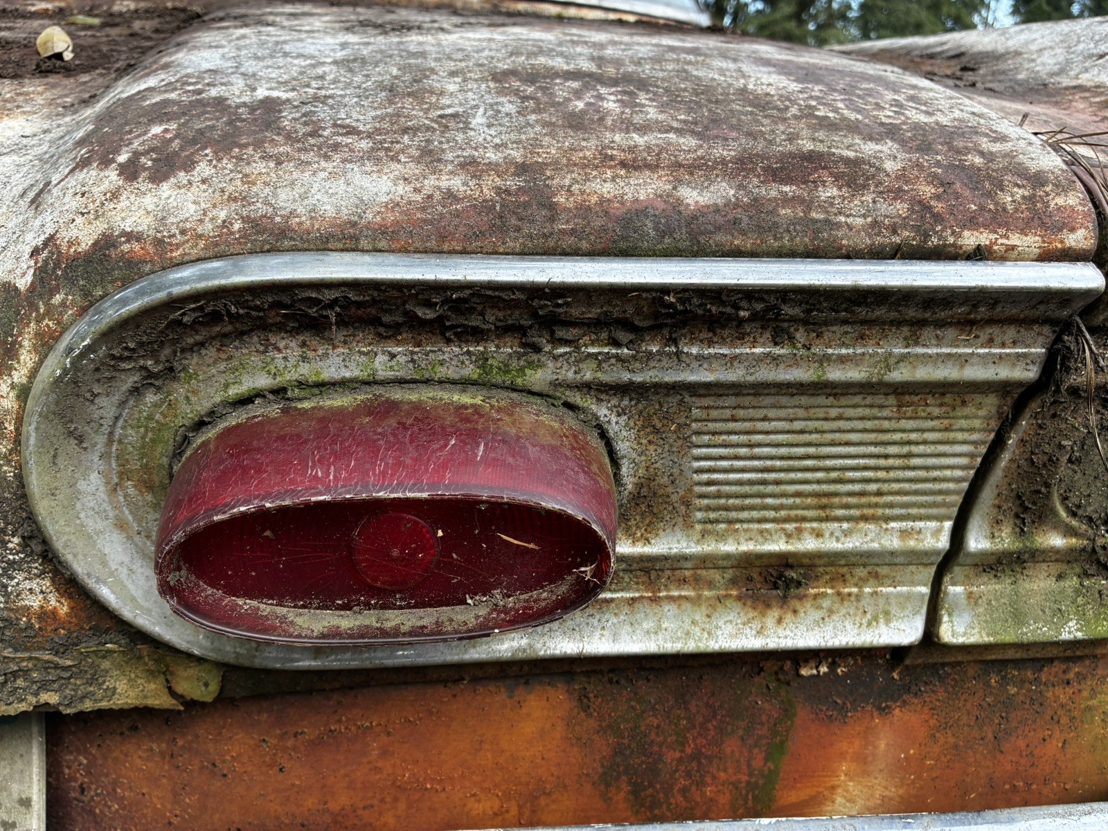 (4pcs) 1958 Ford Tail-light Housings 4 Pieces (4pcs) 1958 Ford Tail-light Housings 4 Pieces