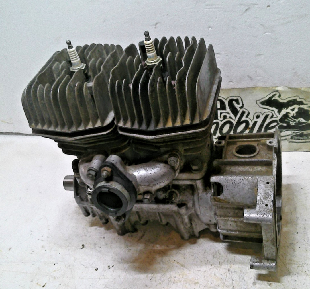 1977-1980 Arctic Cat Lynx Jag 2000 275 FA Suzuki Spirit Snowmobile Engine Motor 1977-1980 Arctic Cat Lynx Jag 2000 275 FA Suzuki Spirit Snowmobile Engine Motor