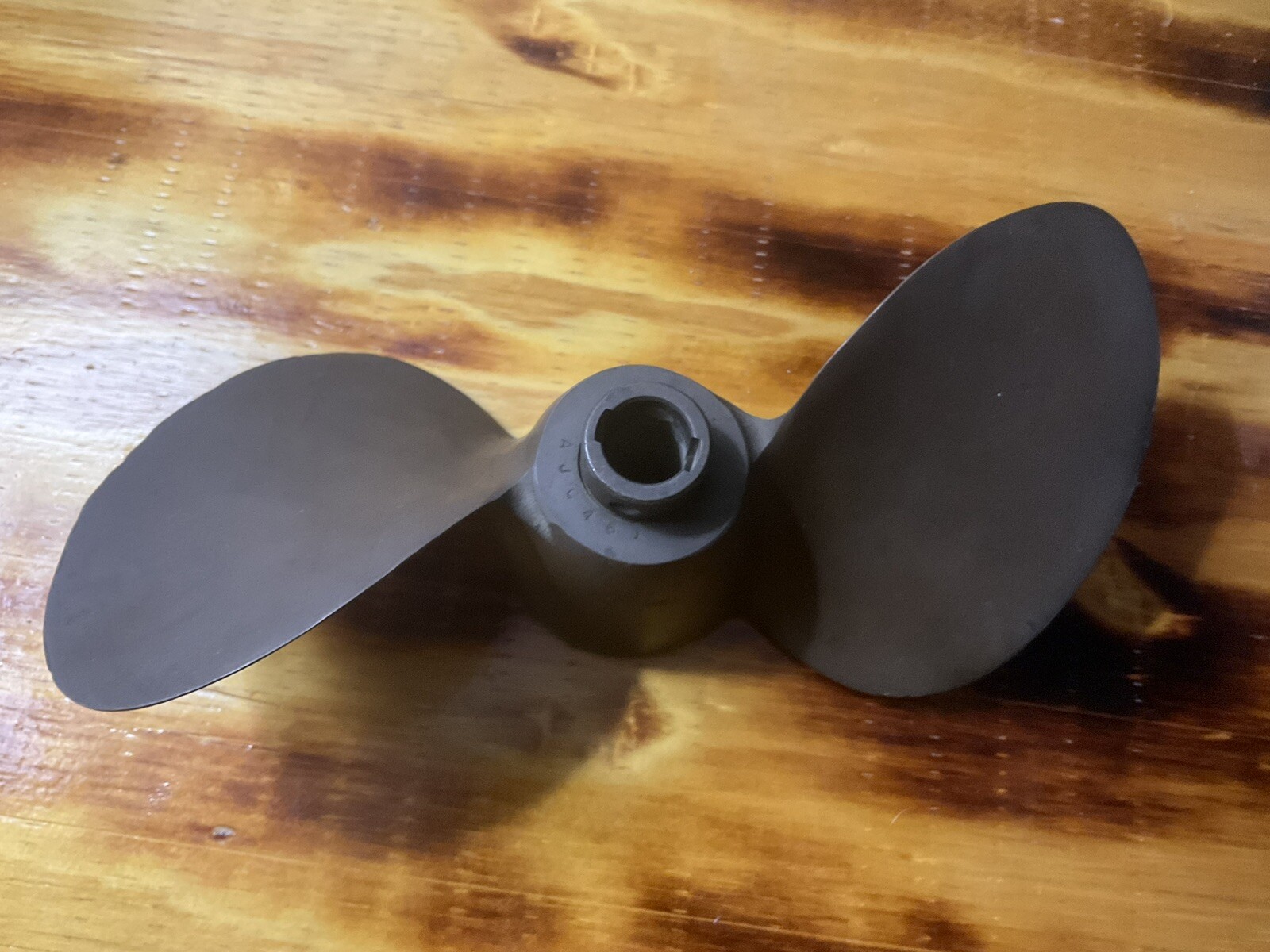 Vintage bronze 2 fin propeller Michigan 12\ Vintage bronze 2 fin propeller Michigan 12\