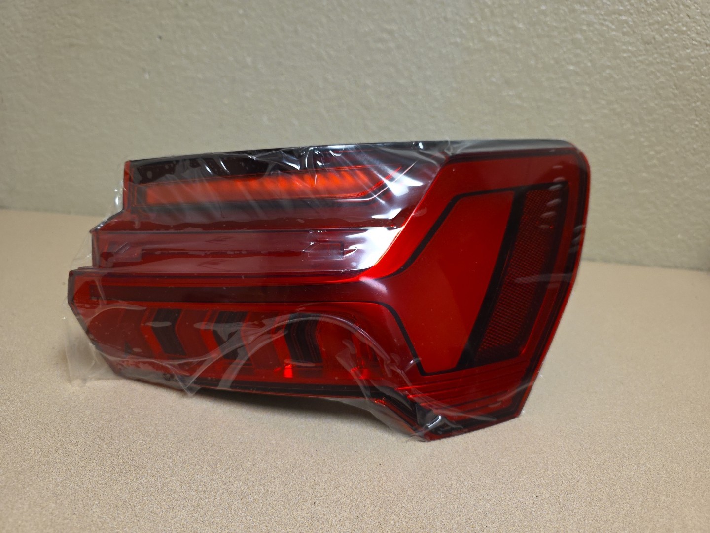 2019-2025 Audi A6 S6 RS6 Tail Light Right Passenger Side Full LED OEM 