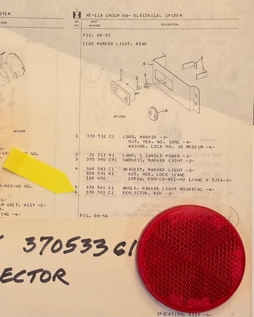 NOS IH International Harvester Truck & Pickup Vintage Part 370533C1 Reflector