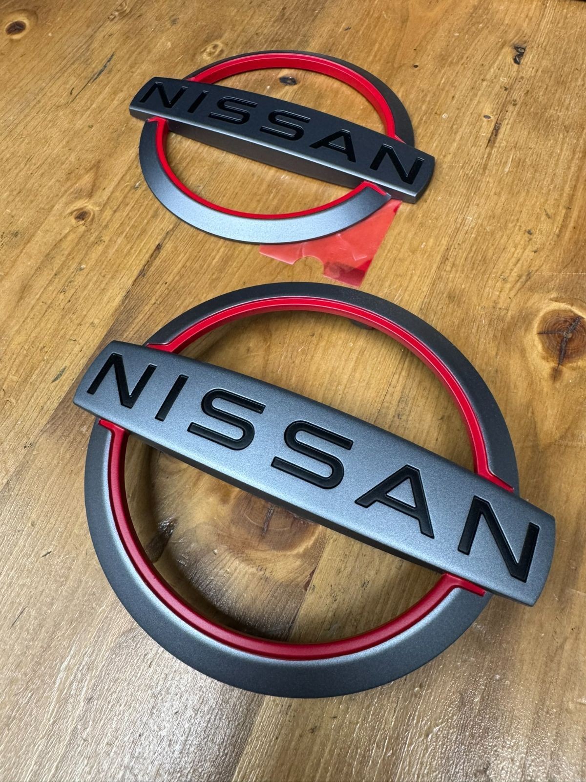 New Genuine Nissan Fairlady Z RZ34 NISMO Front Rear Emblem Badge Set JDM