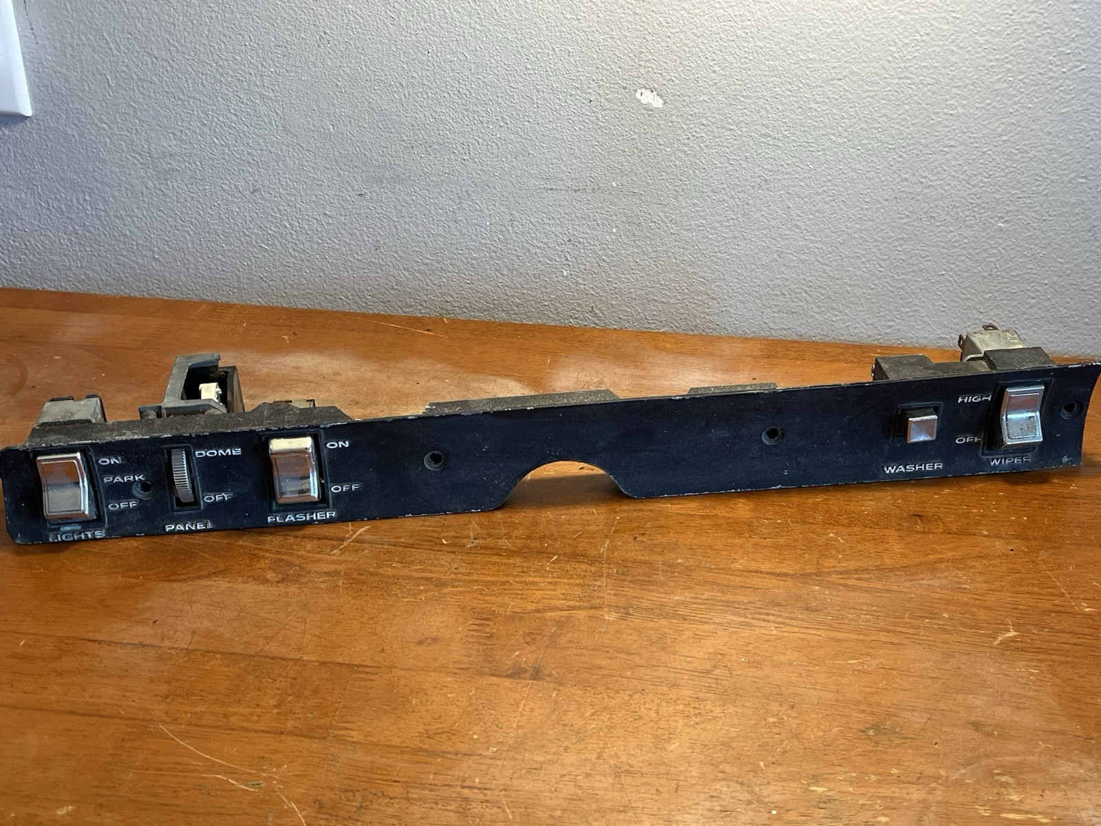 1968 - 1970 Mopar B-Body Instrument Switch Panel Dash Plymouth Dodge Vintage OEM