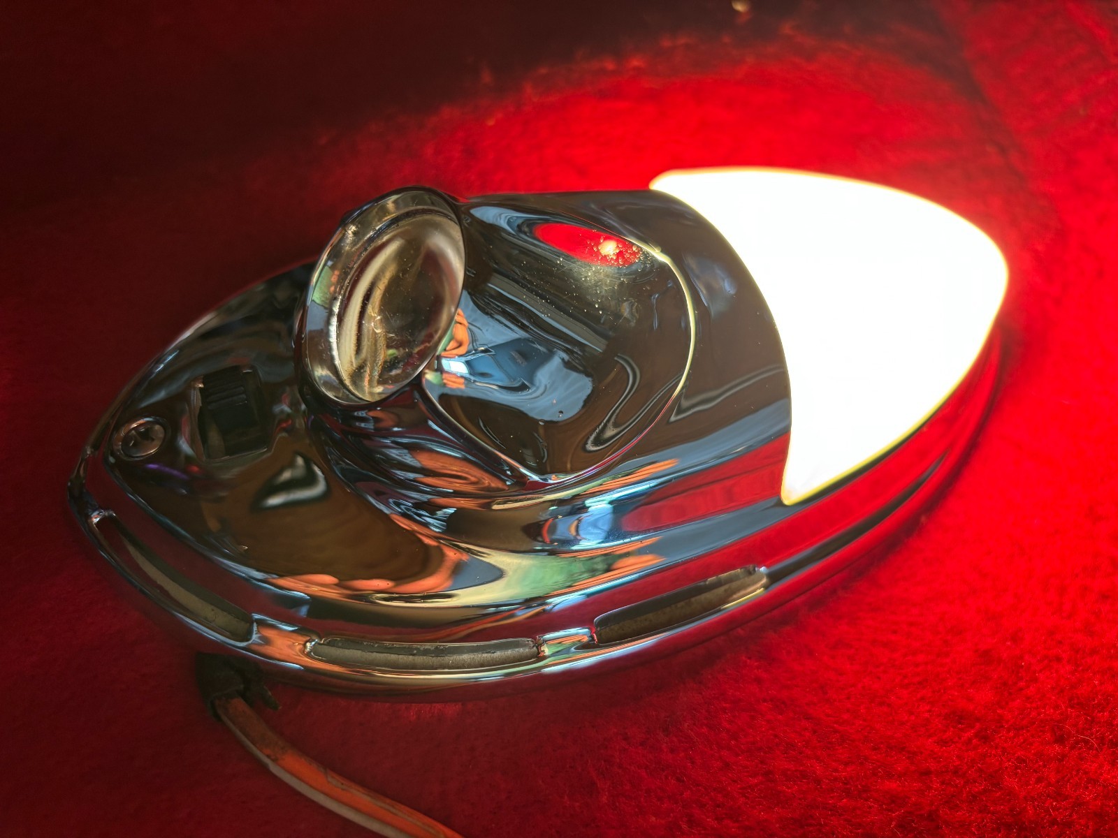 1964-65 OEM Pontiac GTO Bonneville Dome Light Assembly 1964-65 OEM Pontiac GTO Bonneville Dome Light Assembly