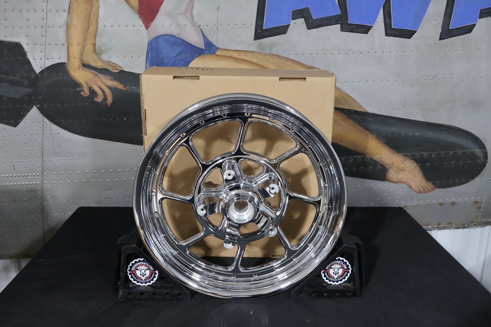 43300062 NEW OEM 2009-2023 HARLEY-DAVIDSON TOURING ROADWINDER FRONT WHEEL