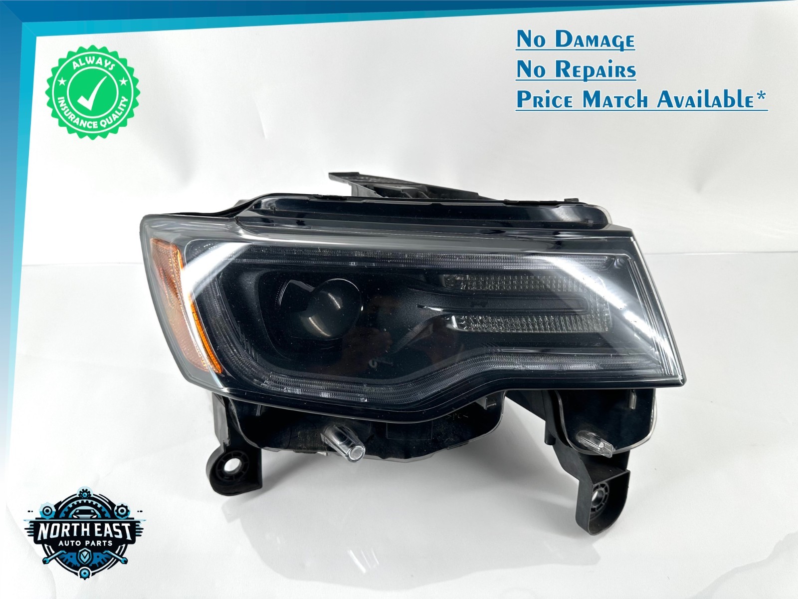 OEM 2017-2018 Jeep Grand Cherokee Trailhawk Right Passenger\'s Side HID Headlight