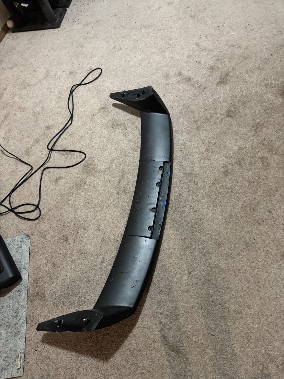 Hyundai Tiburon High Rise Spoiler Black Hyundai Tiburon High Rise Spoiler Black