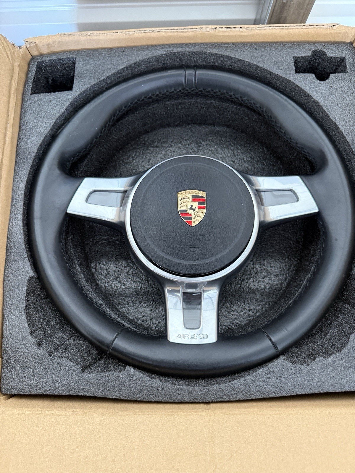 Porsche Sport Design Steering Wheel (991/981) Manual Transmission Black Leather Porsche Sport Design Steering Wheel (991/981) Manual Transmission Black Leather